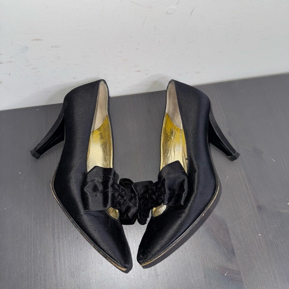 Vintage Yves Saint Laurent Bow Satin Pumps - Picture 2 of 9